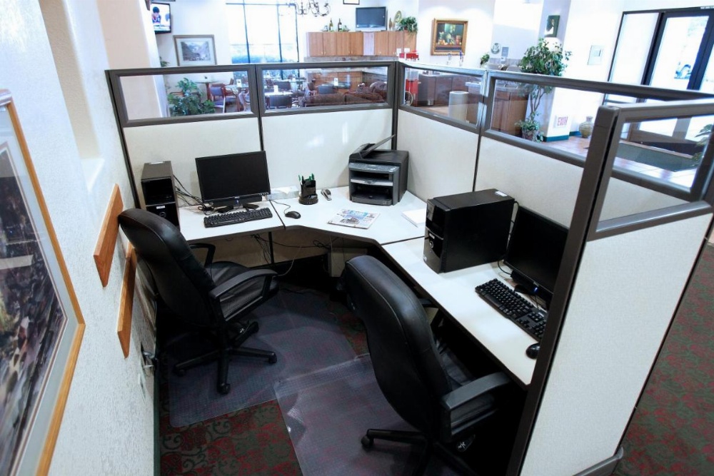 Gateway Studio Suites Image 16
