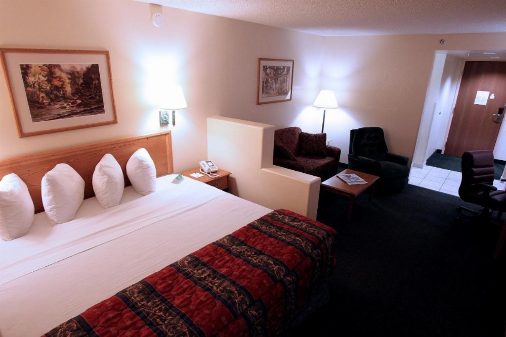 Room image 5